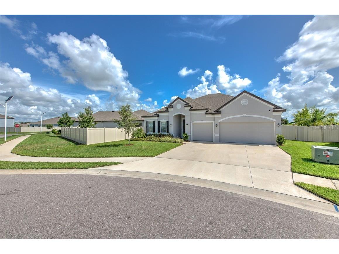 31291 Kale Brooks Court San Antonio FL 33576 T3544353 image1