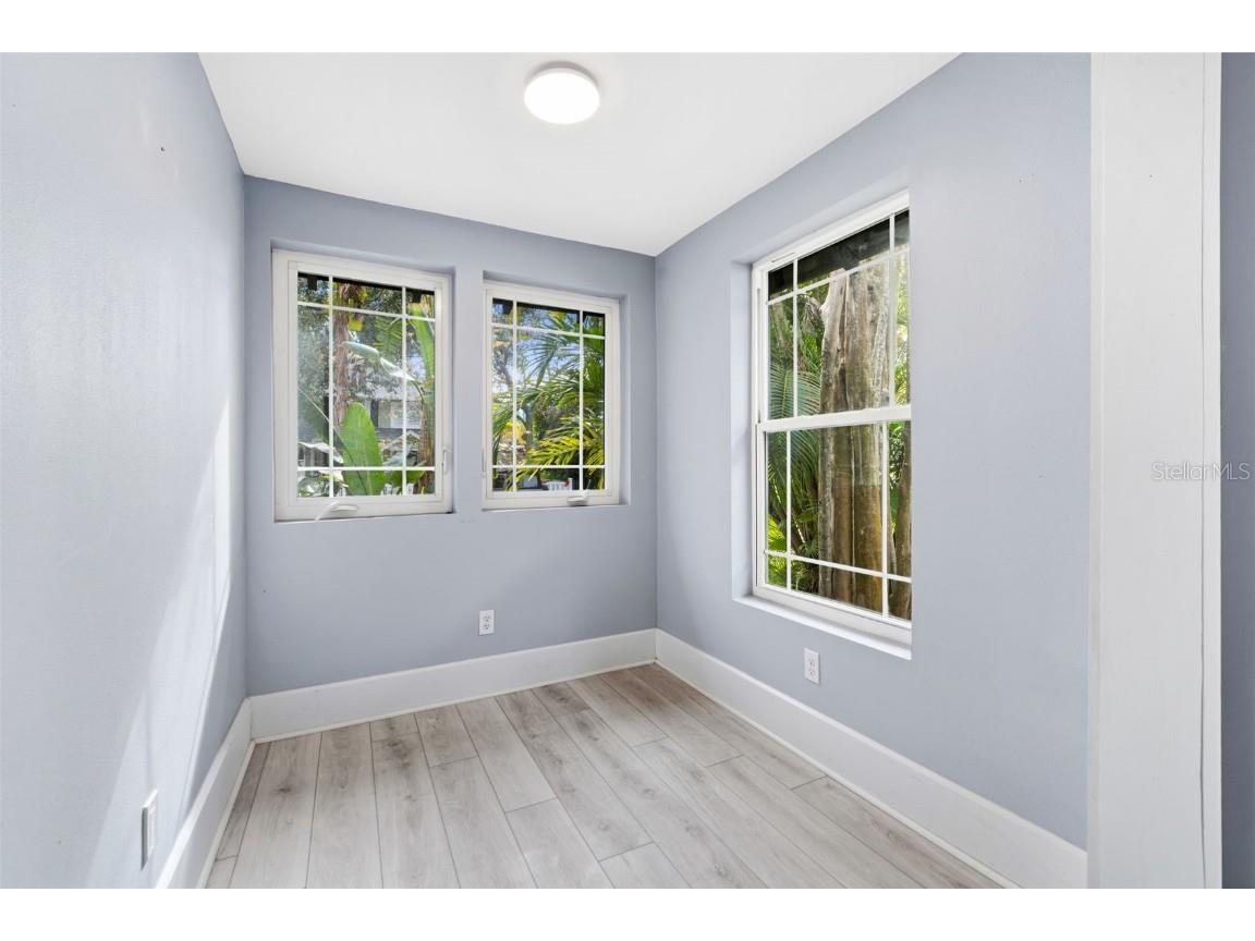 313 23rd Avenue N Saint Petersburg FL 33704 TB8459507 image21