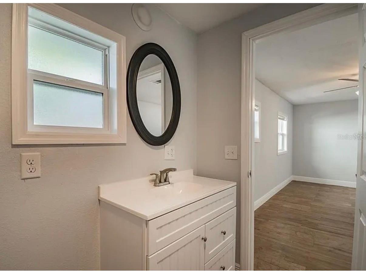 313 24th Avenue E Bradenton FL 34208 TB8510485 image19