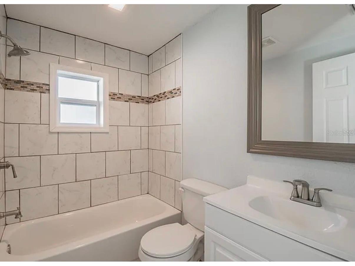 313 24th Avenue E Bradenton FL 34208 TB8510485 image20