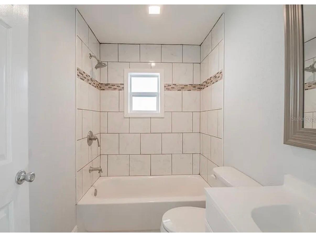 313 24th Avenue E Bradenton FL 34208 TB8510485 image21