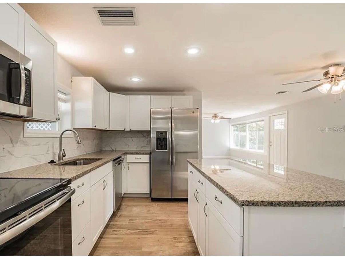 313 24th Avenue E Bradenton FL 34208 TB8510485 image7