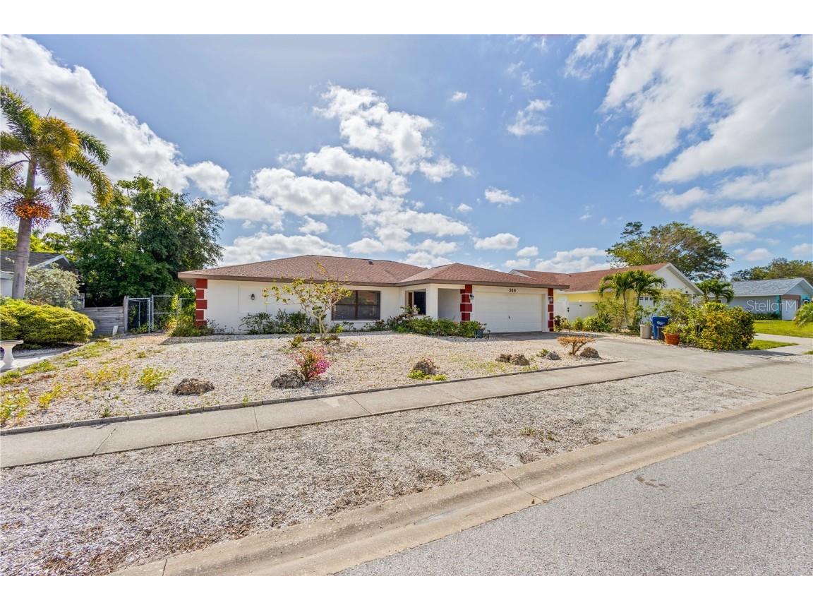 313 73rd St Nw Bradenton FL 34209 A4568767 image1