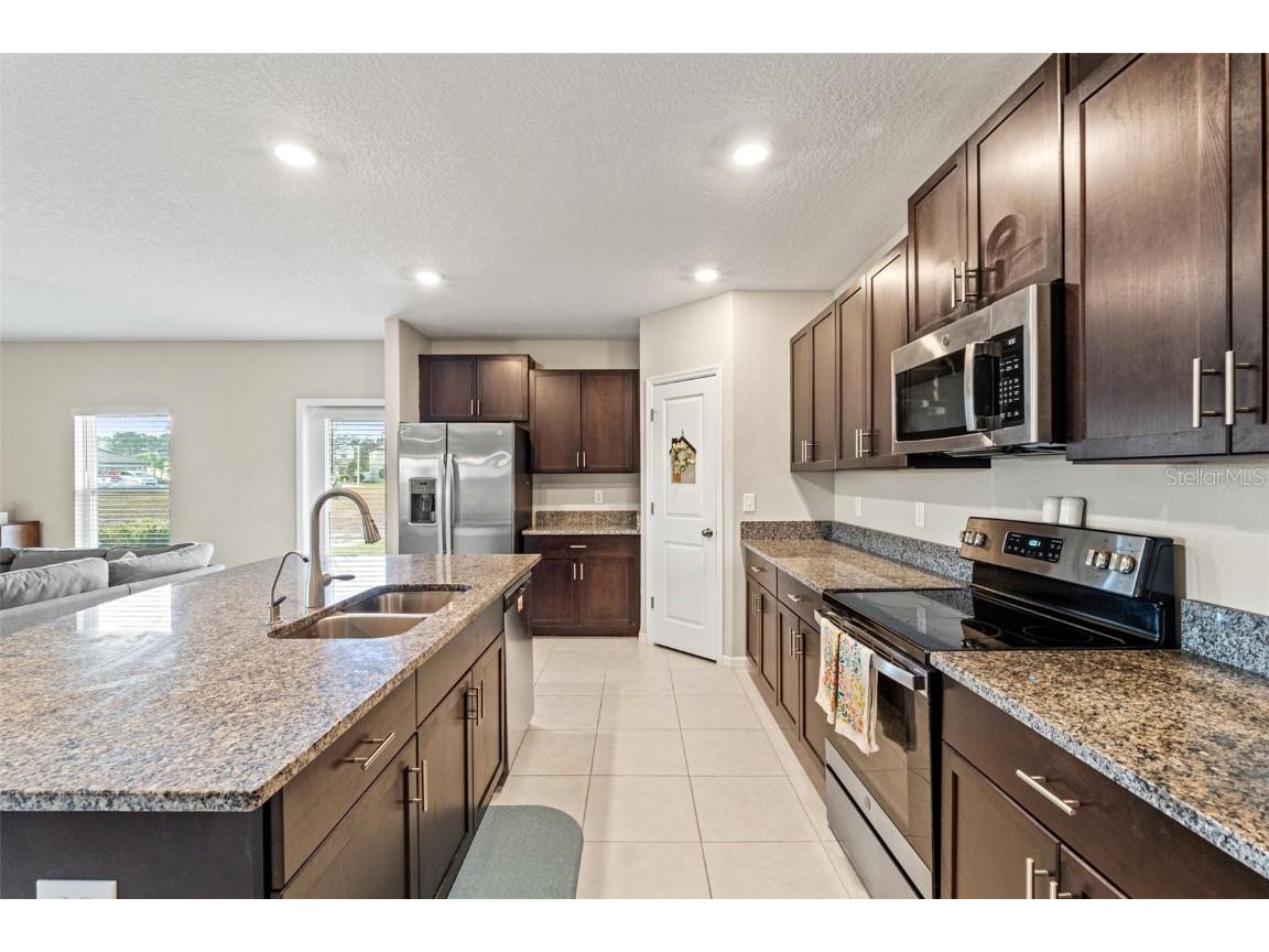 313 Argyll Drive Spring Hill FL 34609 W7876964 image11