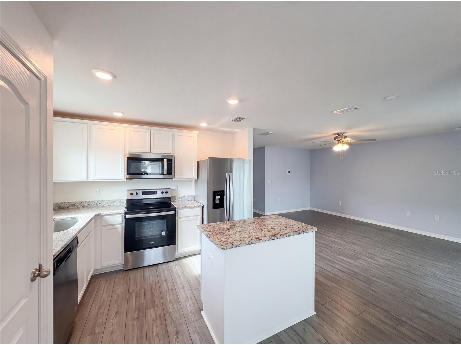 313 Camellia Court Poinciana FL 34759 O6404393 image9