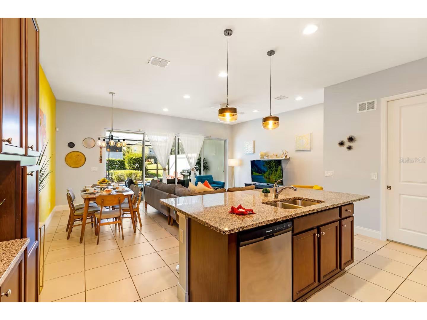 313 Captiva Drive Davenport FL 33896 S5148564 image2