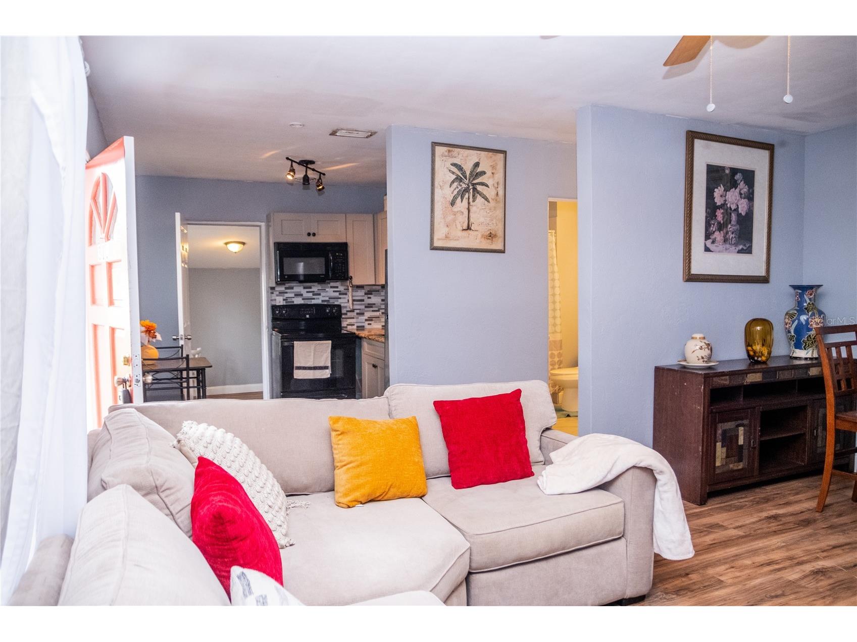 313 Center Avenue Daytona Beach FL 32117 O6391715 image4