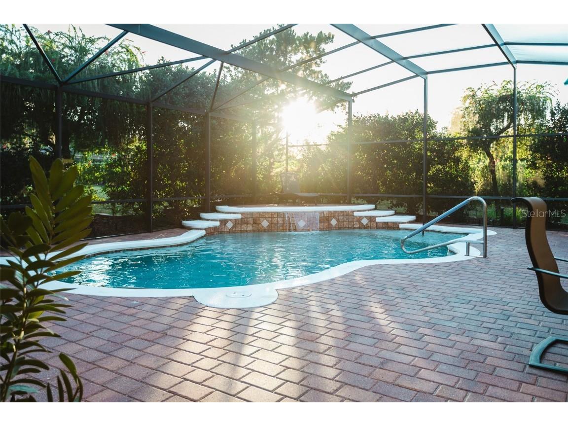 313 Crestrun Loop Leesburg FL 34748 V4946139 image4