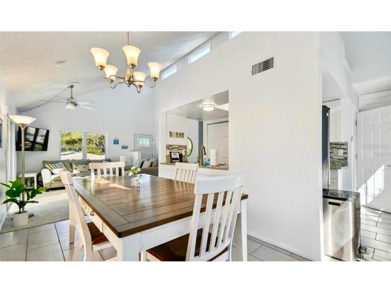 313 Crystal Beach Avenue Crystal Beach FL 34681 O6409459 image13