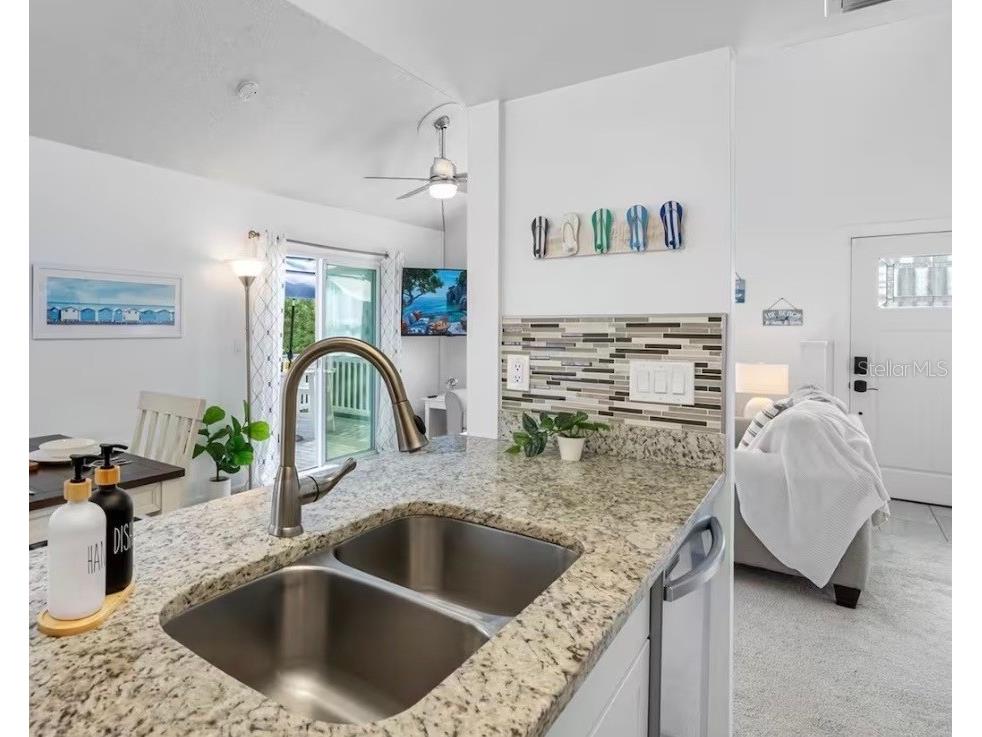 313 Crystal Beach Avenue Crystal Beach FL 34681 O6409459 image22