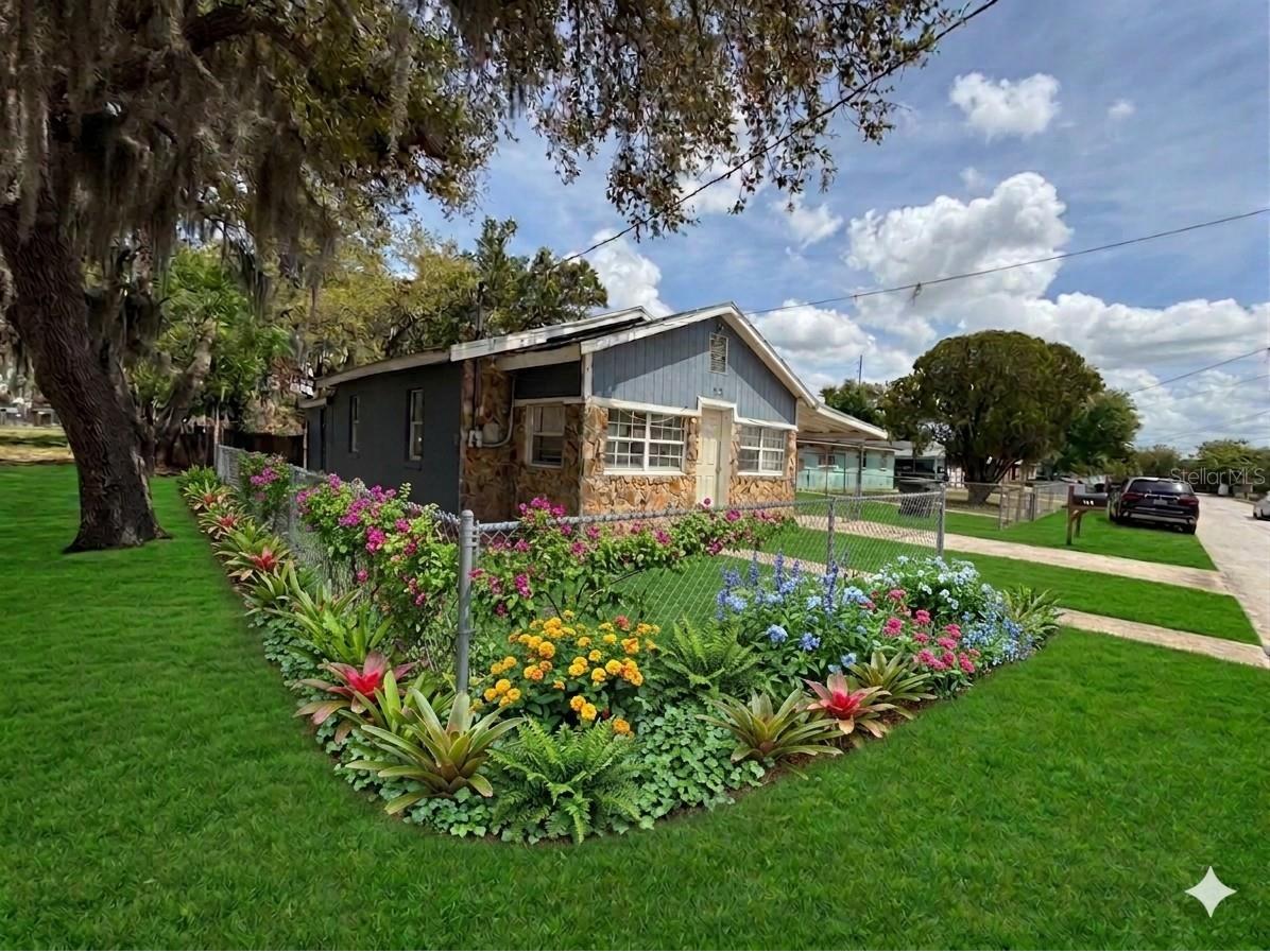 313 E Booker Street Avon Park FL 33825 O6398304 image2