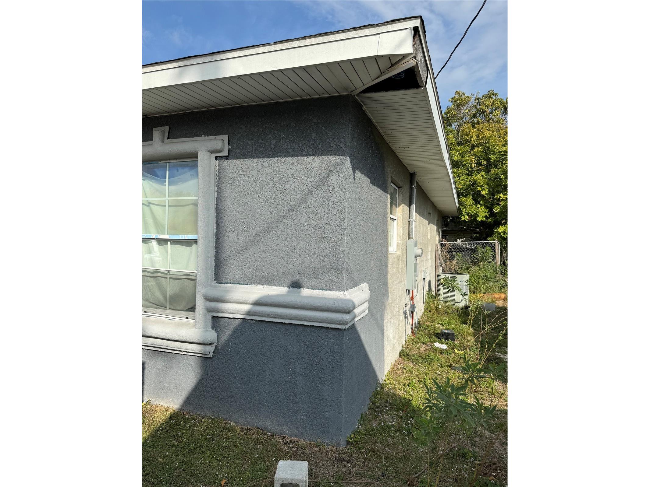 313 E Washington Street Avon Park FL 33825 TB8463993 image2