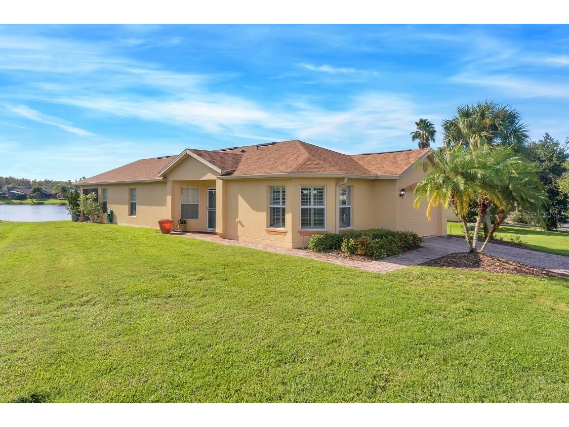 313 Grand Canal Drive Poinciana FL 34759 O5977966 image1