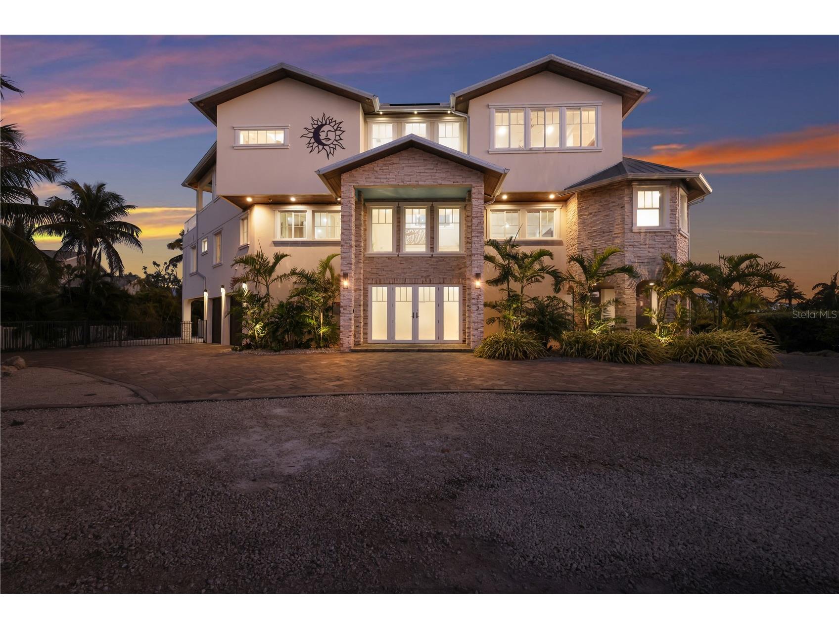 313 Hammock Circle Anna Maria FL 34216 A4682229 image2
