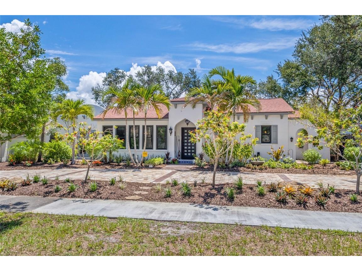 313 Harbor Dr S. Venice FL 34285 N6133645 image1