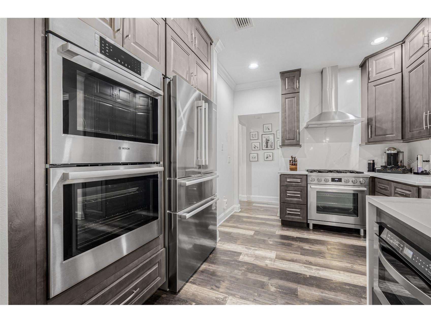 313 Inner Harbour Circle Tampa FL 33602 TB8507754 image10