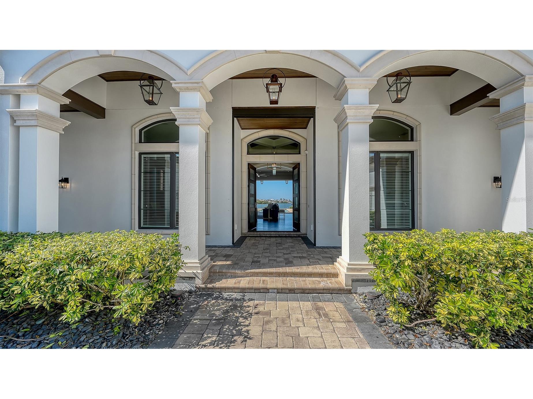 313 Lookout Point Drive Osprey FL 34229 A4688995 image17