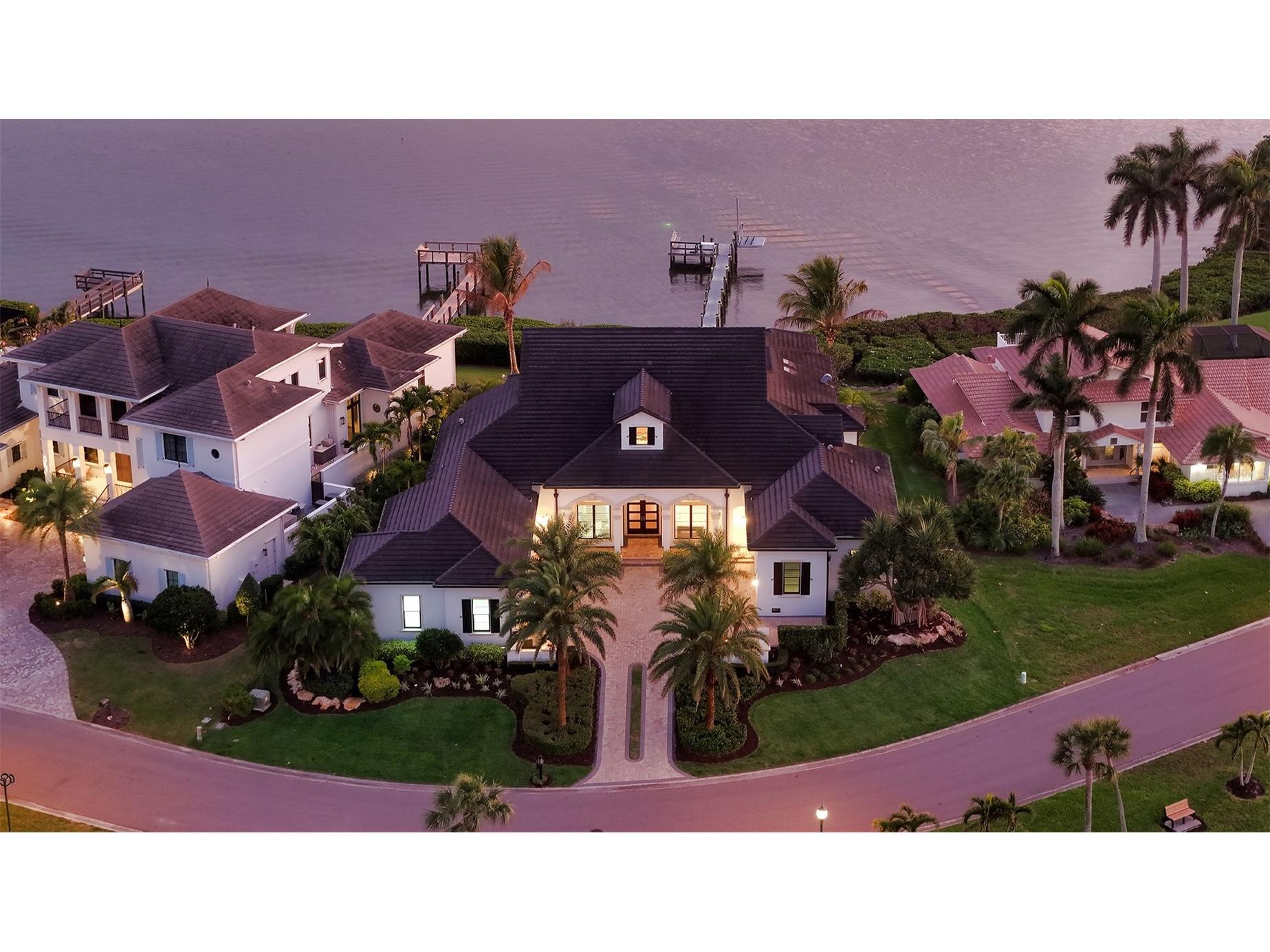 313 Lookout Point Drive Osprey FL 34229 A4688995 image3