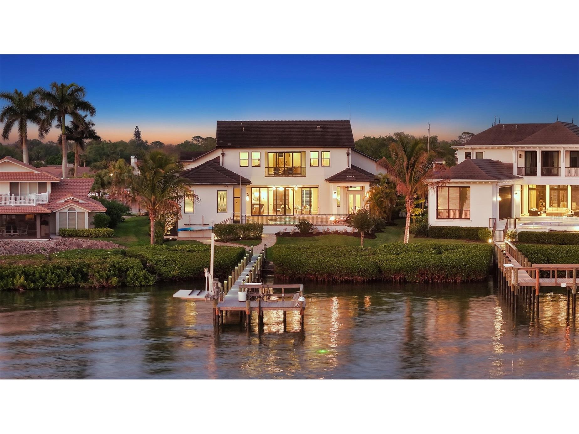 313 Lookout Point Drive Osprey FL 34229 A4688995 image4