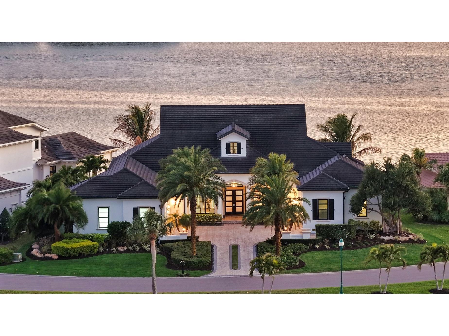 313 Lookout Point Drive Osprey FL 34229 A4688995 image5