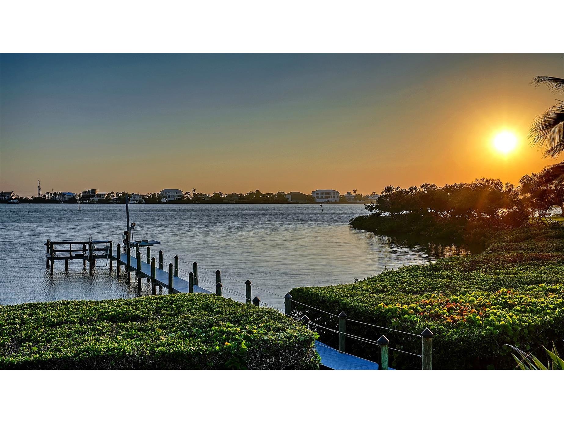 313 Lookout Point Drive Osprey FL 34229 A4688995 image90