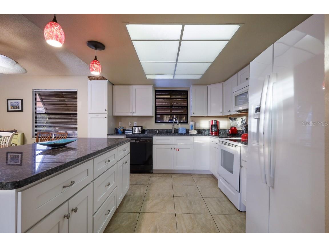 313 Magnolia Avenue Anna Maria FL 34216 A4643248 image22