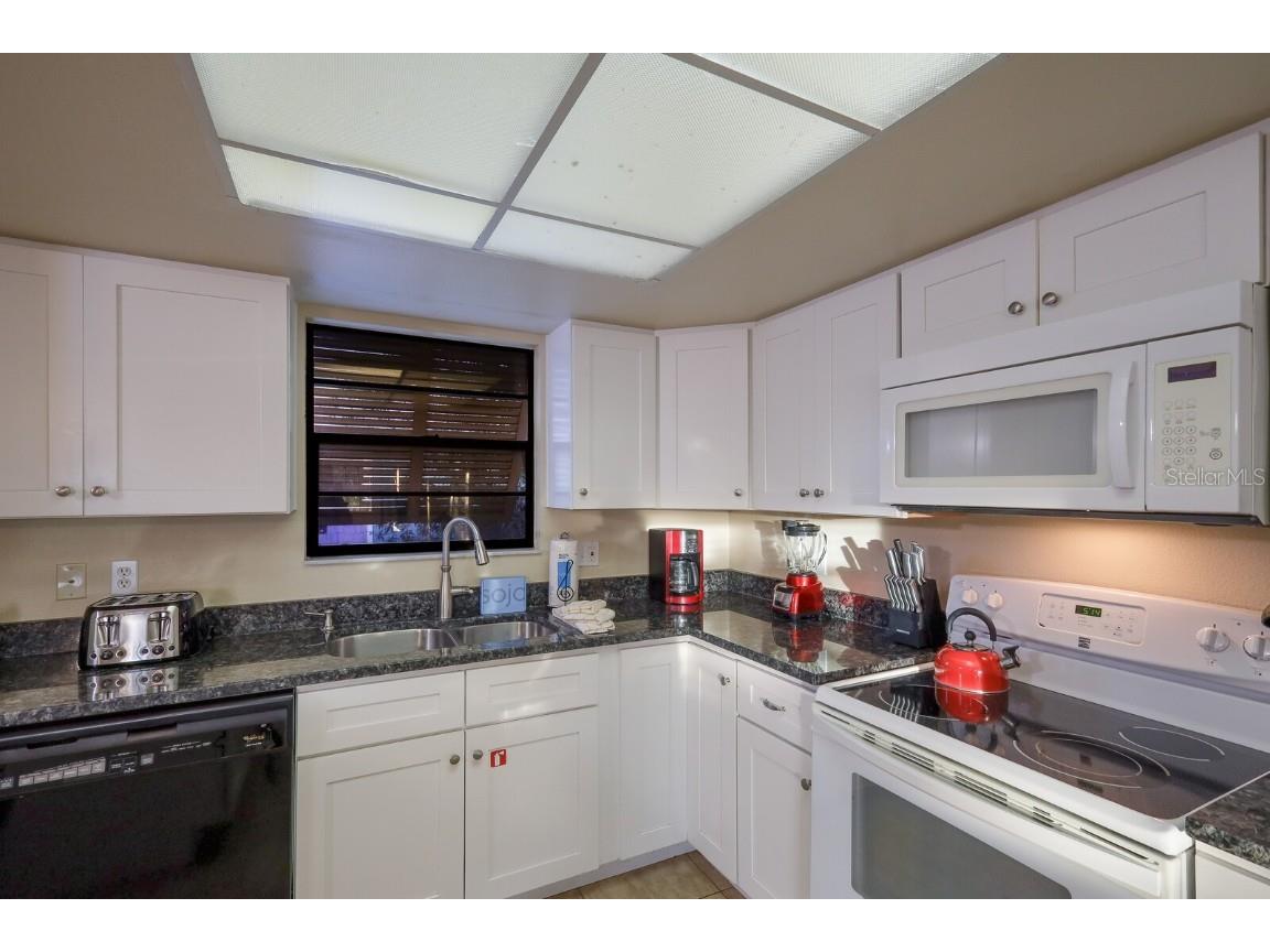 313 Magnolia Avenue Anna Maria FL 34216 A4643248 image23