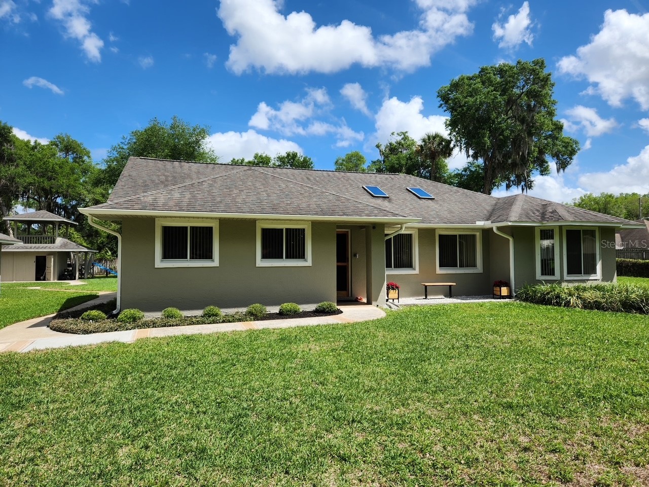 313 N Hill Avenue Deland FL 32724 V4948107 image2