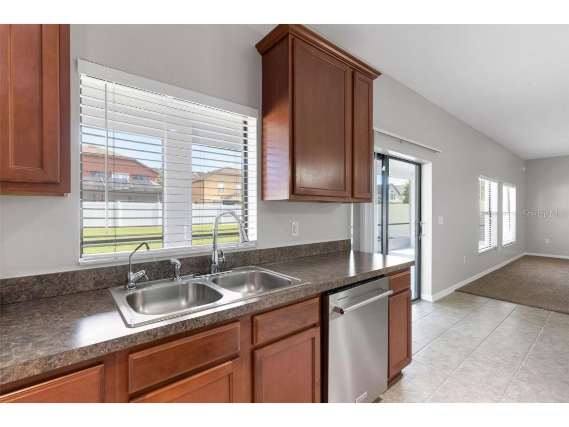 313 Oak Landing Drive Mulberry FL 33860 L4956752 image4