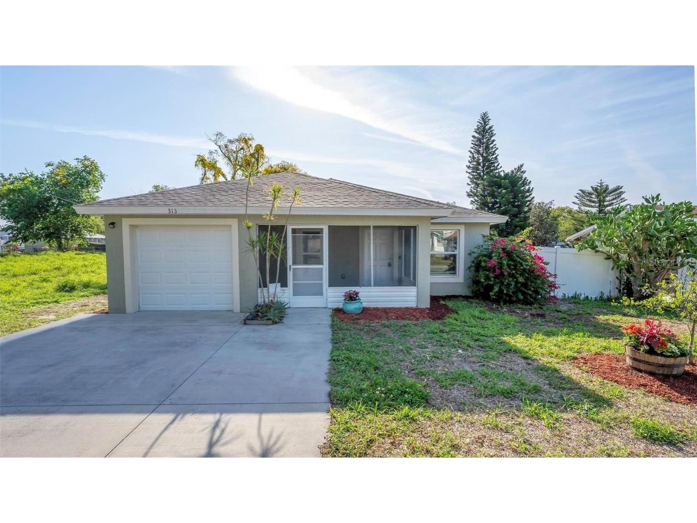 313 Oak Street Auburndale FL 33823 A4570981 image1