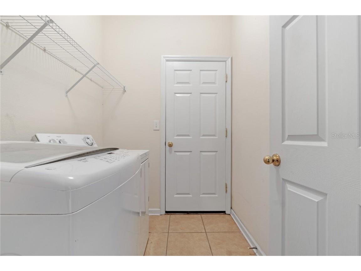 313 Ravenshill Way Deland FL 32724 V4945046 image28