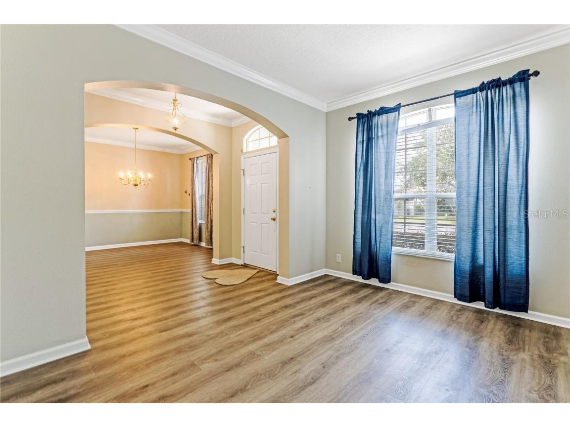 313 Ravenshill Way Deland FL 32724 V4945046 image8