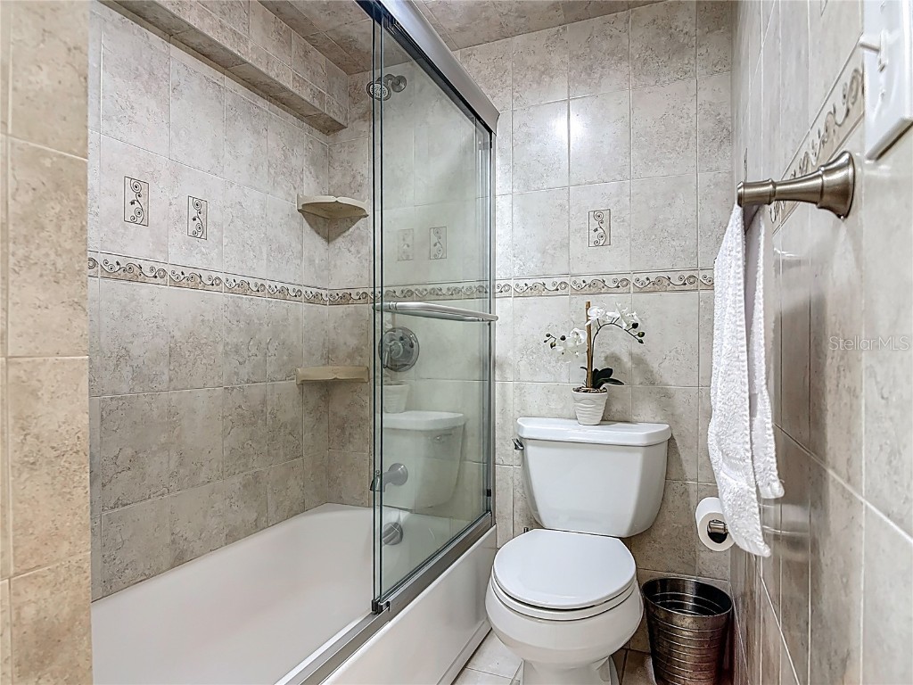 313 S Atlantic Avenue #202/204 Daytona Beach FL 32118 V4944644 image16