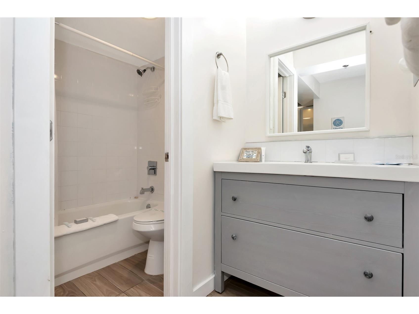 313 S Atlantic Avenue #320/322 Daytona Beach FL 32118 OM716139 image13