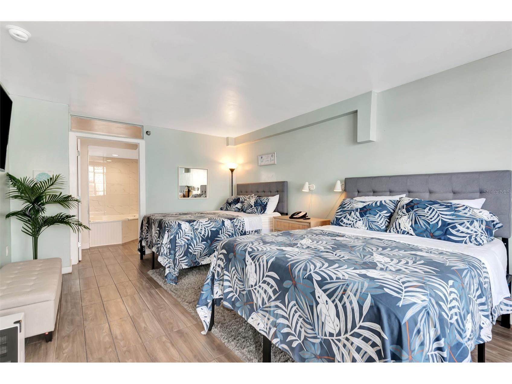 313 S Atlantic Avenue #320/322 Daytona Beach FL 32118 OM716139 image14