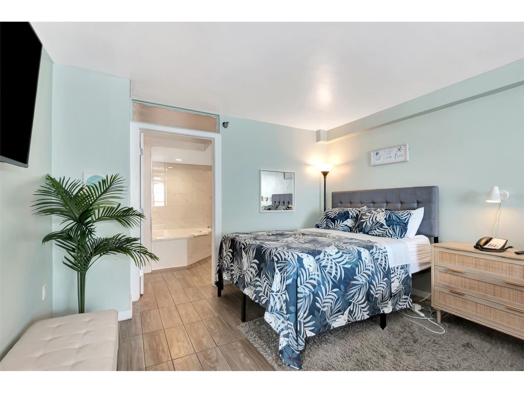 313 S Atlantic Avenue #320/322 Daytona Beach FL 32118 OM716139 image16