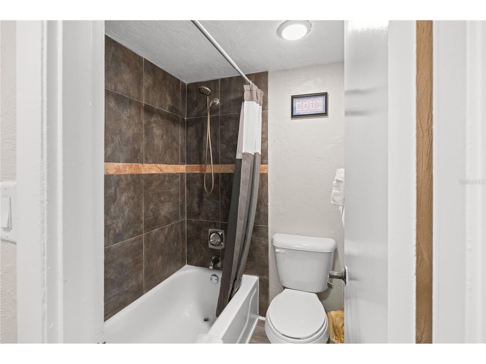 313 S Atlantic Avenue #4250 Daytona Beach FL 32118 FC315952 image42