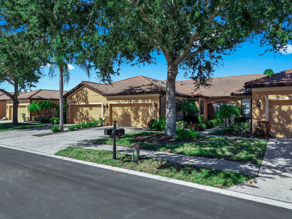 313 Seneca Falls Drive Apollo Beach FL 33572 TB8443684 image3