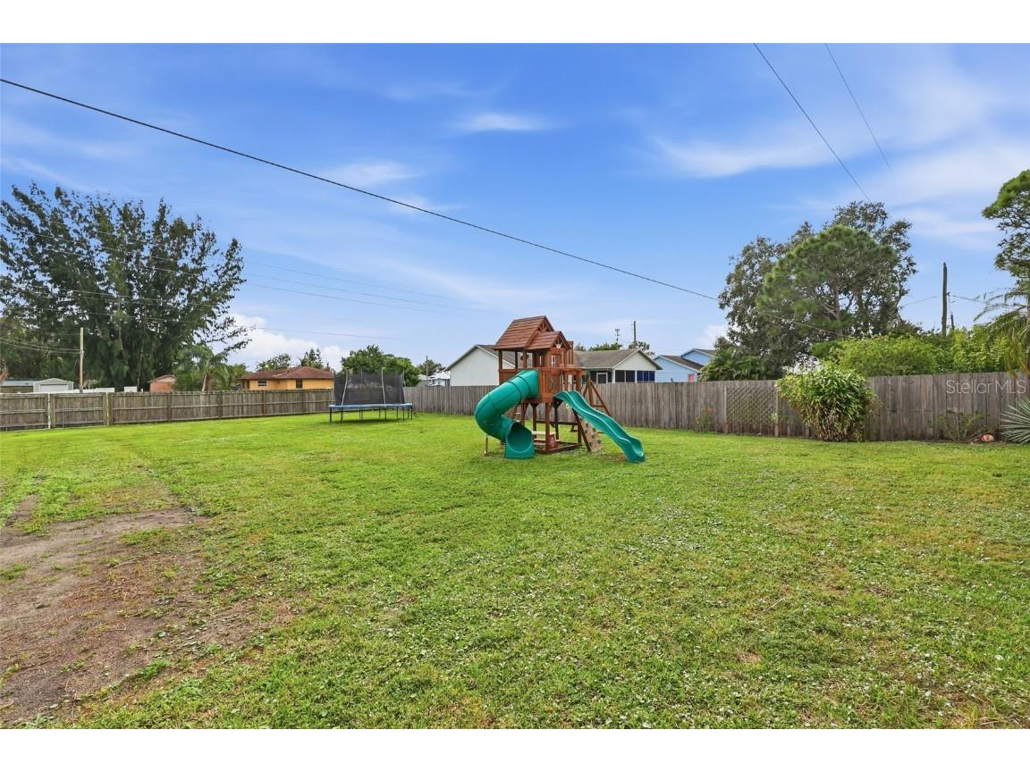 313 SW Thornhill Drive Port Saint Lucie FL 34984 C7519383 image5