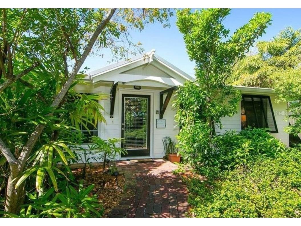 313 Tarpon Street Anna Maria FL 34216 A4560436 image1