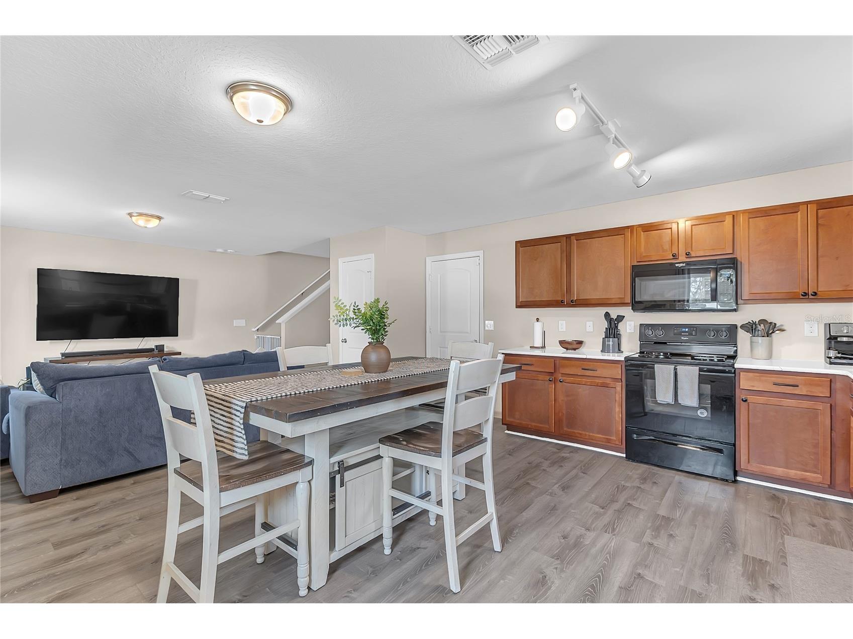 313 W Aster Court Kissimmee FL 34759 S5145219 image10