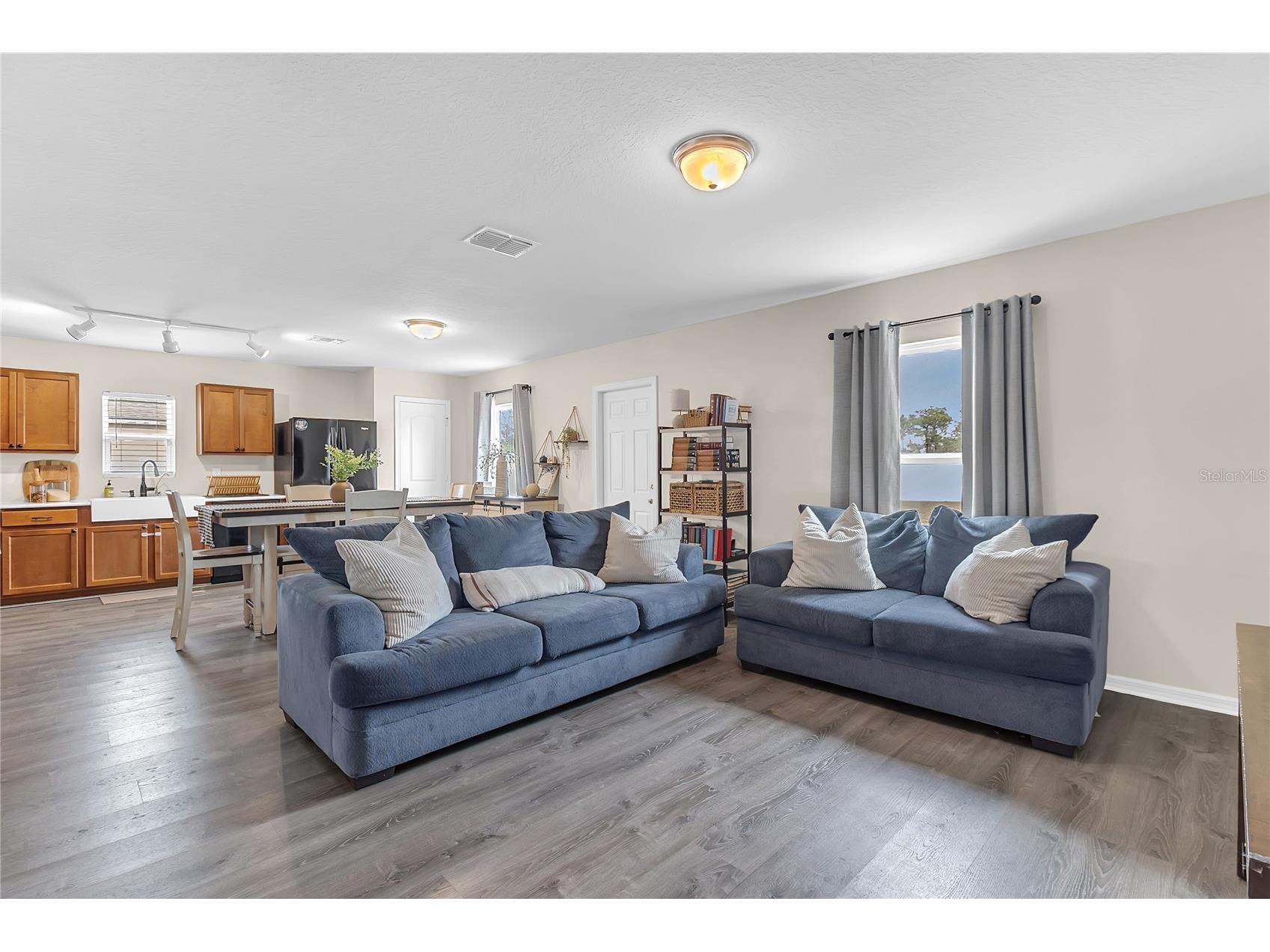 313 W Aster Court Kissimmee FL 34759 S5145219 image5