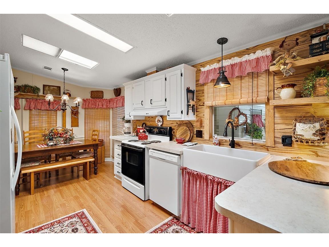 313 Westwood Drive Leesburg FL 34748 G5093422 image1