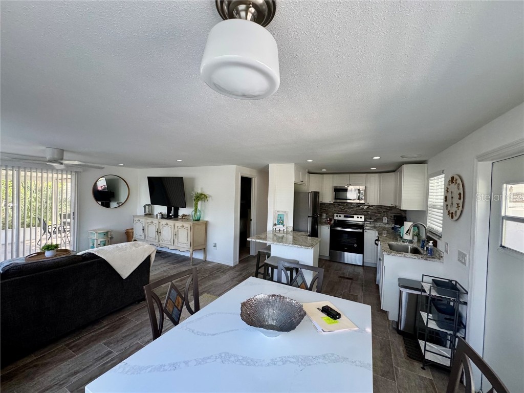 3130 Bourbon Street Englewood FL 34224 A4669854 image18