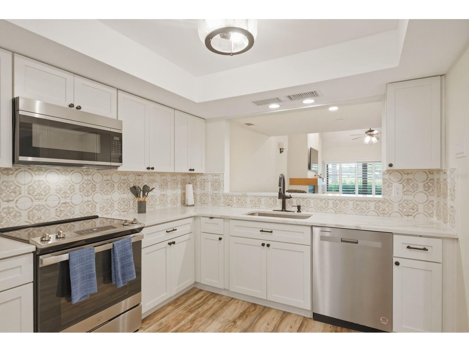 3130 Eagles Landing Circle W Clearwater FL 33761 TB8490462 image11