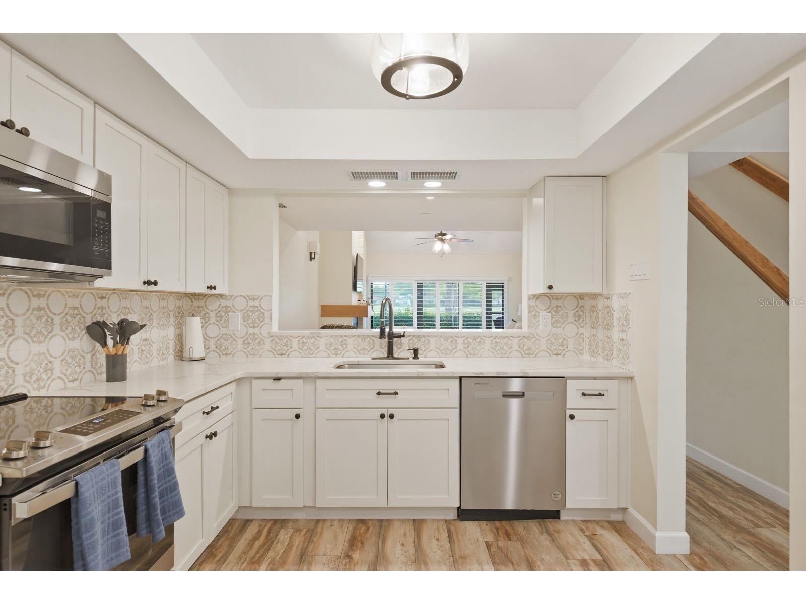 3130 Eagles Landing Circle W Clearwater FL 33761 TB8490462 image12