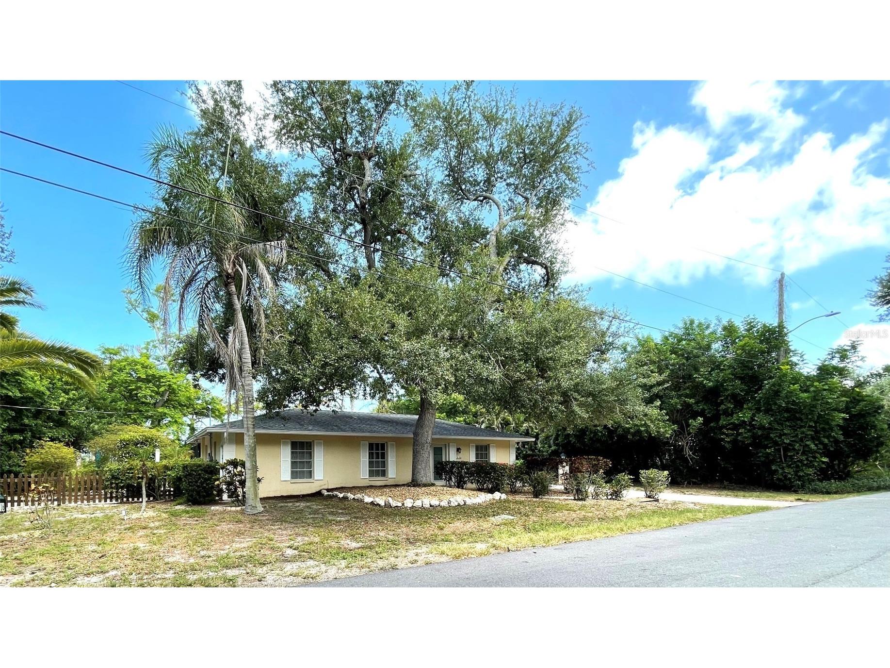 3130 Ocala Road Venice FL 34293 A4699256 image1