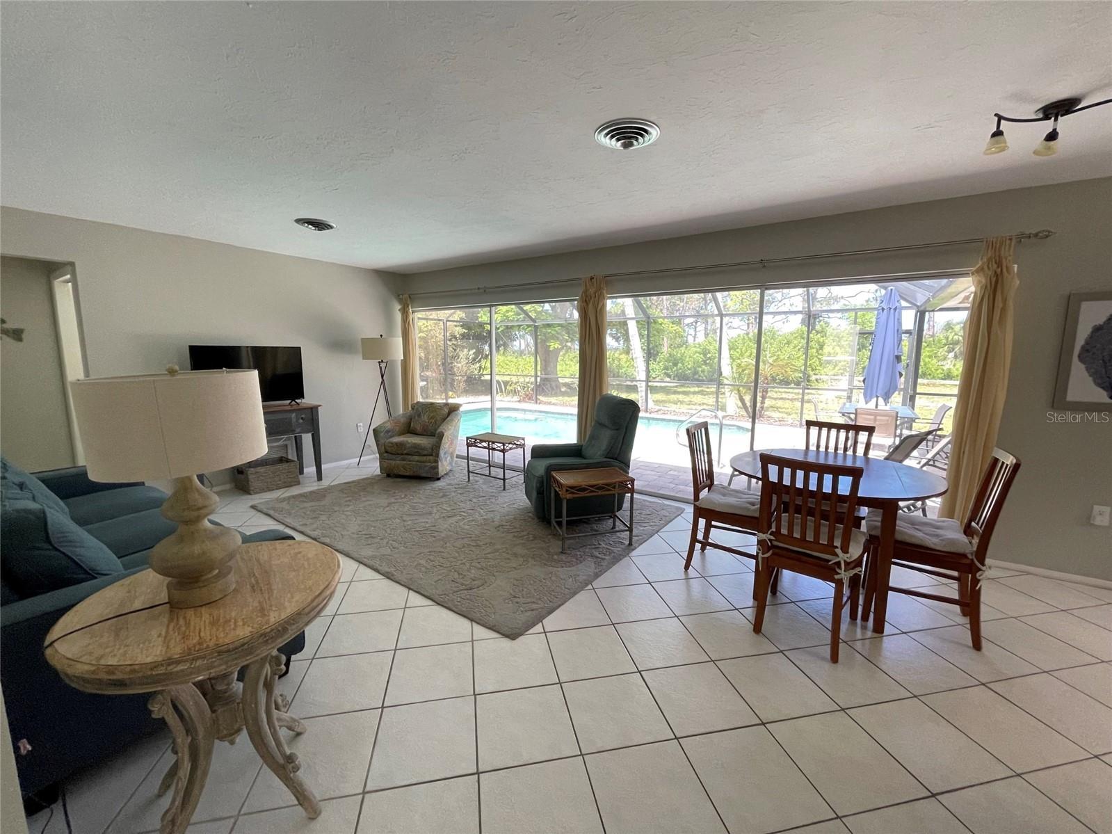 3130 Ocala Road Venice FL 34293 A4699256 image7
