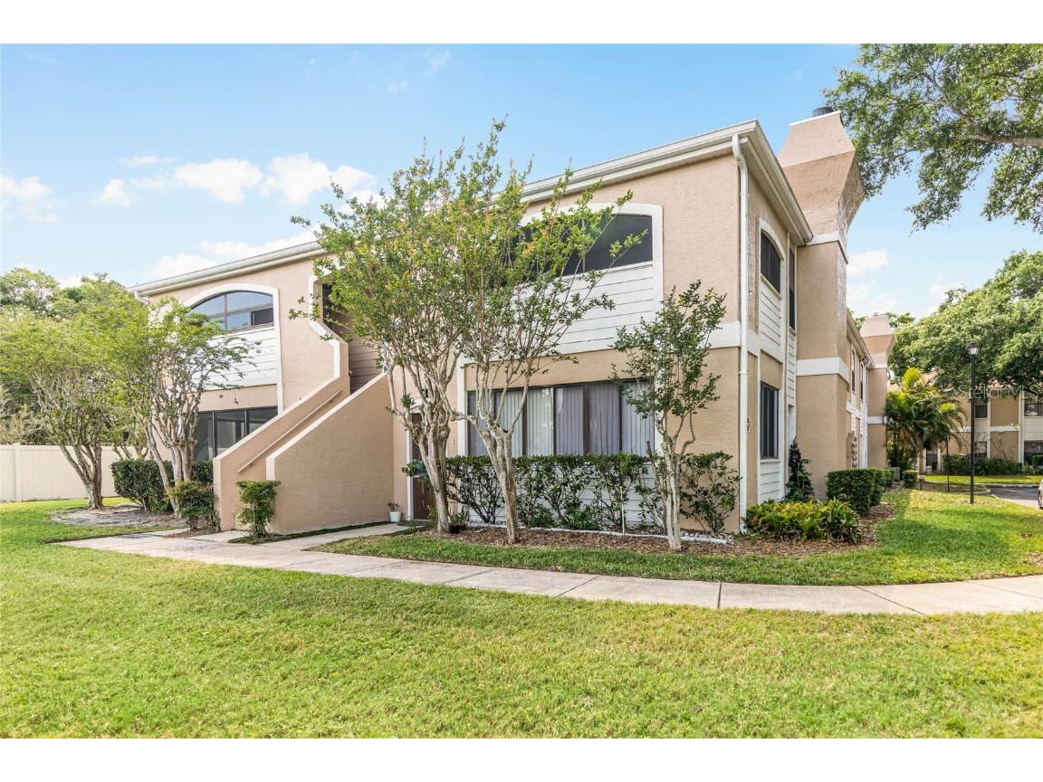 3130 S Semoran Boulevard #303 Orlando FL 32822 O6196015 image1