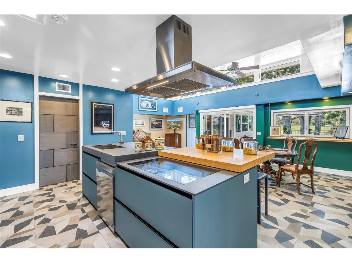 3130 Walnut Street NE Saint Petersburg FL 33704 TB8437708 image27